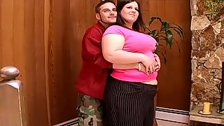 Гигантская сосание Женщина Толстушки Жопа Супер Размер 1