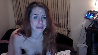 onlyfans.com/lillyred11 live show scene of a redhead with small tits big ass