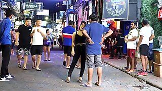 Pattaya ambling Street Nightlife 2019 (Thai girls)
